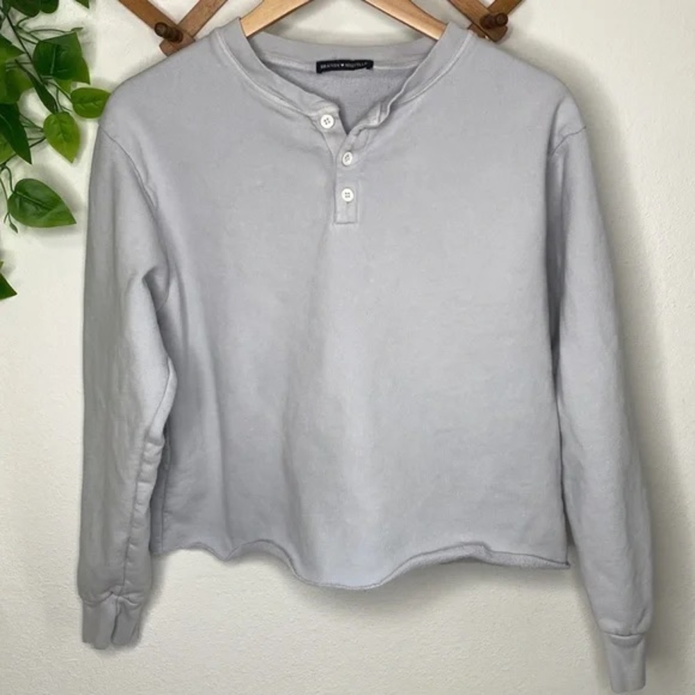 Brandy Melville Women's Blue Sweatshirt